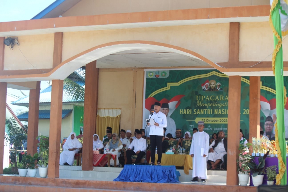 Wakil Bupati Natuna Jadi Pembina Apel Hari Santri 2022
